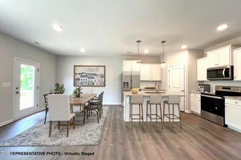 243 Danube Dr, Zebulon, NC 27597
