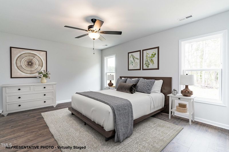 243 Danube Dr, Zebulon, NC 27597