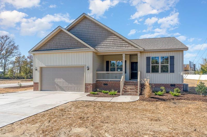 243 Goodling Rd, Selma, NC 27576