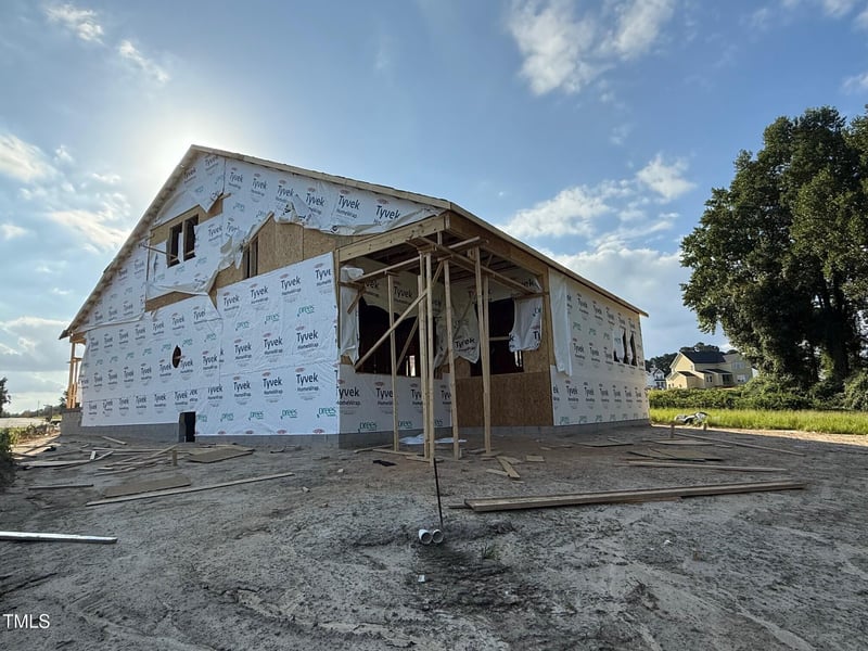 243 Harvester Rd, Angier, NC 27501