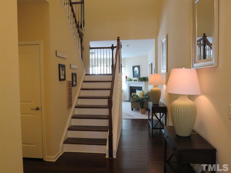 243 Kylemore Cir, Cary, NC 27513