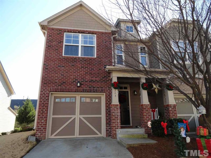 243 Linden Park Ln, Cary, NC 27519