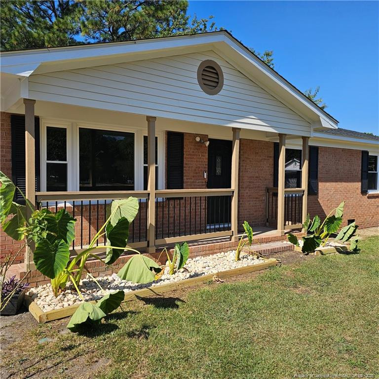 243 Ramona Dr, Fayetteville, NC 28303