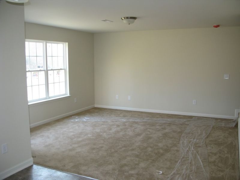 243 Ridgemoore Ct, Four Oaks, NC 27524
