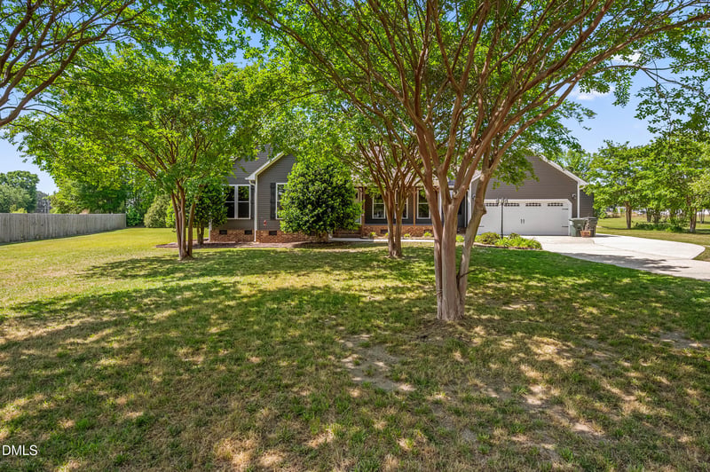 243 Silver Tee Ct, Selma, NC 27576
