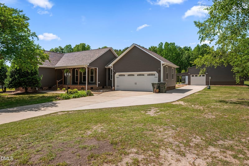 243 Silver Tee Ct, Selma, NC 27576