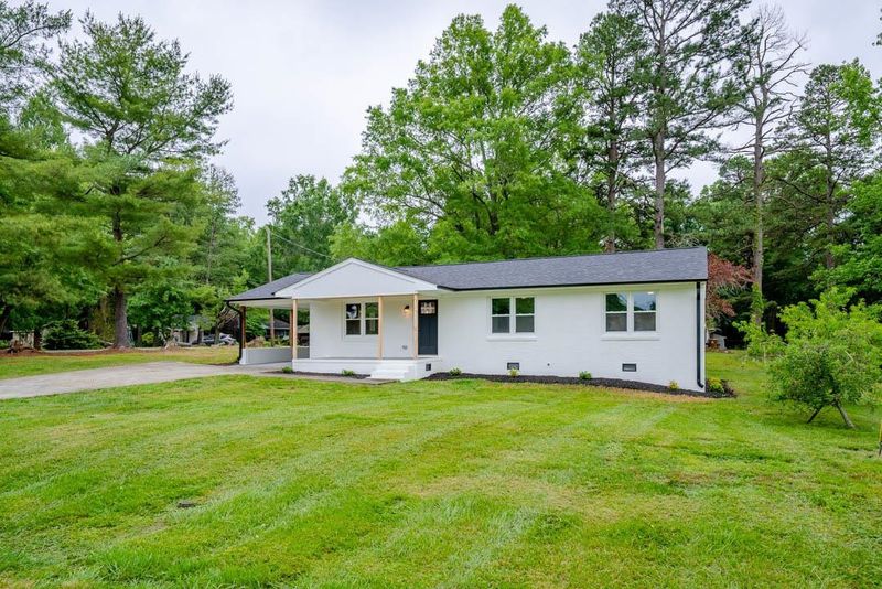 243 Somerset Dr, Roxboro, NC 27573