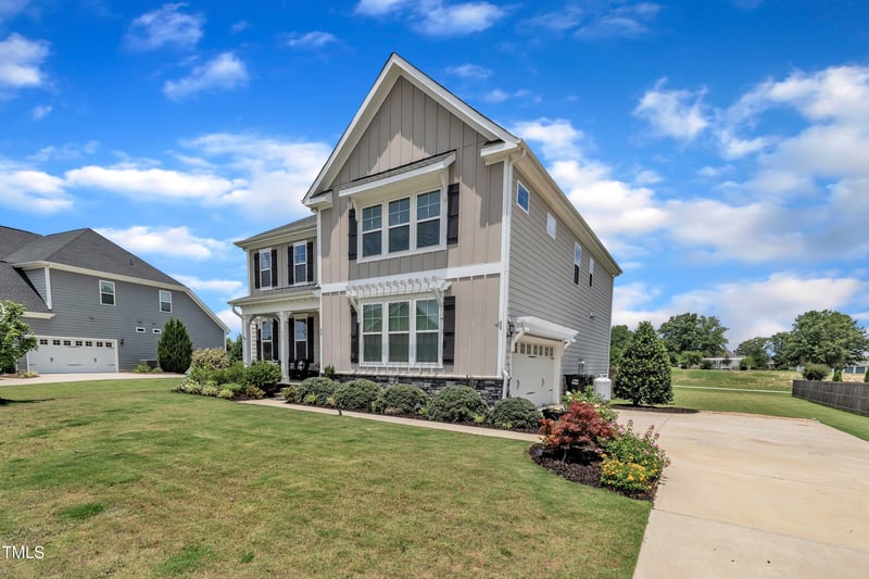 243 Wellesley Dr, Clayton, NC 27520