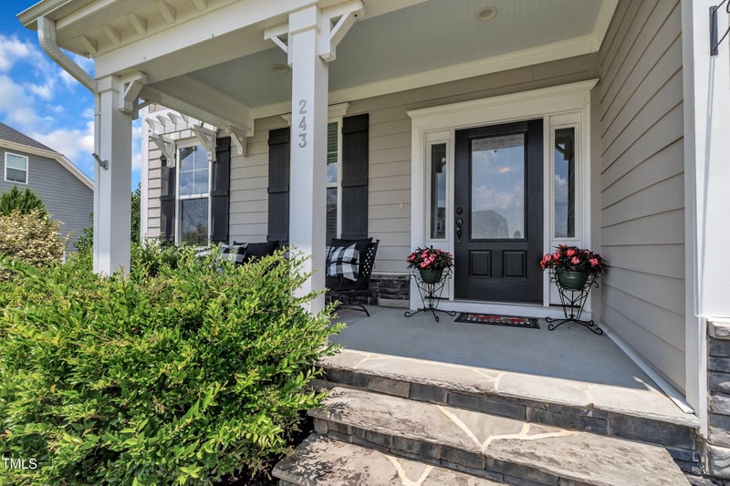 243 Wellesley Dr, Clayton, NC 27520
