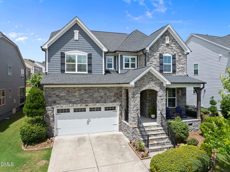 2430 Braxton Wood Ln, Apex, NC 27523