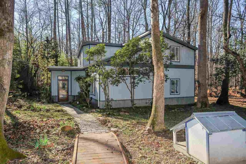 2430 Hamlets Chapel Rd, Pittsboro, NC 27312