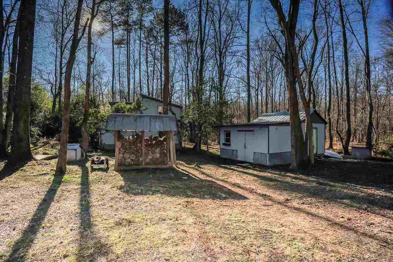 2430 Hamlets Chapel Rd, Pittsboro, NC 27312