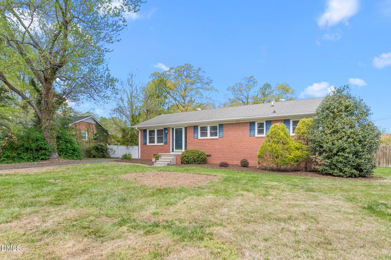 2431 Hickory Ave, Burlington, NC 27215