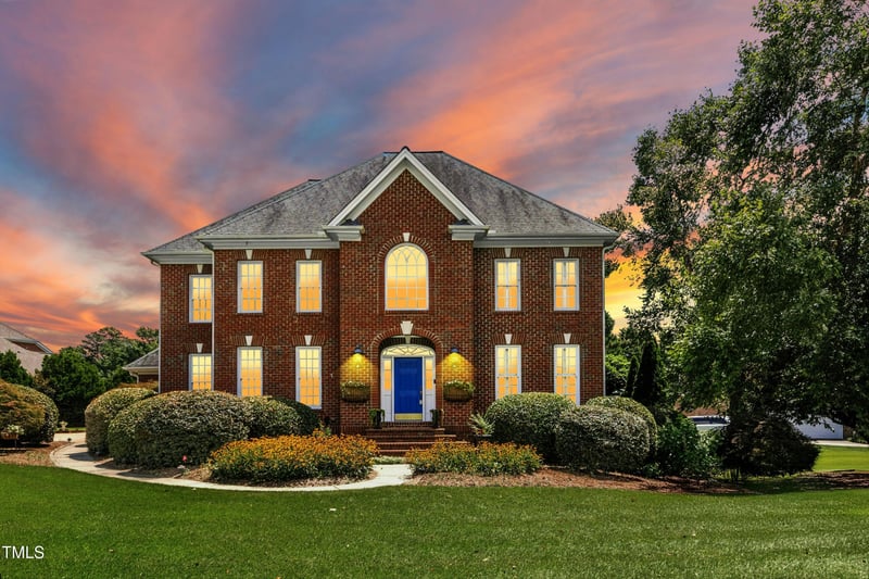 2432 Baileys Landing Dr, Raleigh, NC 27606