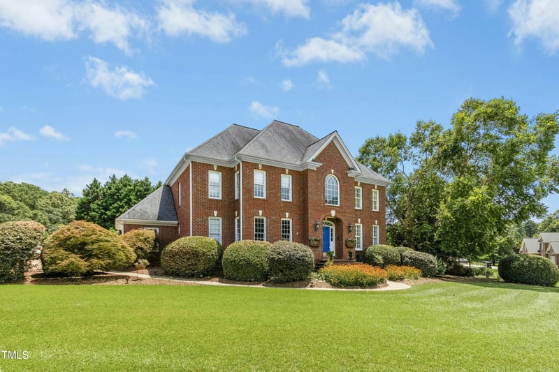 2432 Baileys Landing Dr, Raleigh, NC 27606