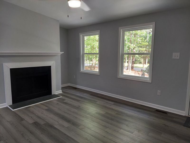 2432 Carpenter Pond Rd, Raleigh, NC 27613