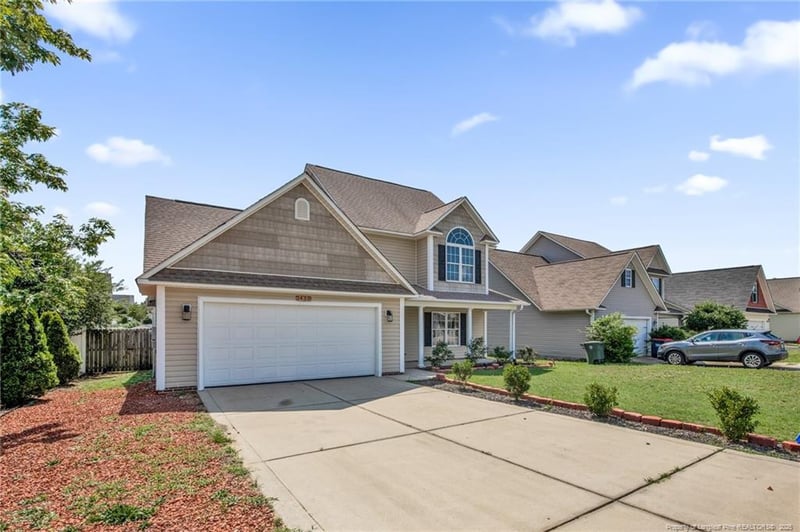2432 Crosshill St, Fayetteville, NC 28312