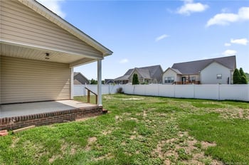 2432 Crosshill St, Fayetteville, NC 28312