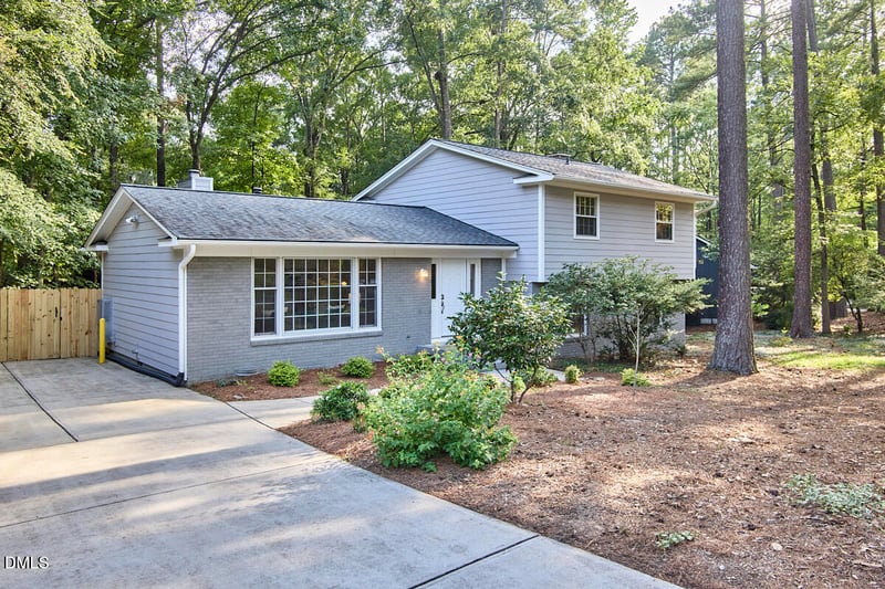 2432 Sedgefield Dr, Chapel Hill, NC 27514