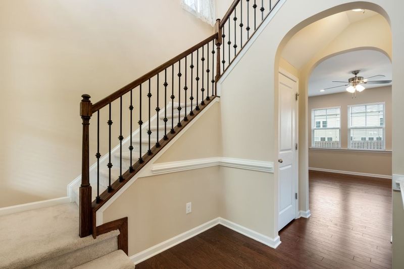 2433 Pilsley Rd, Apex, NC 27539