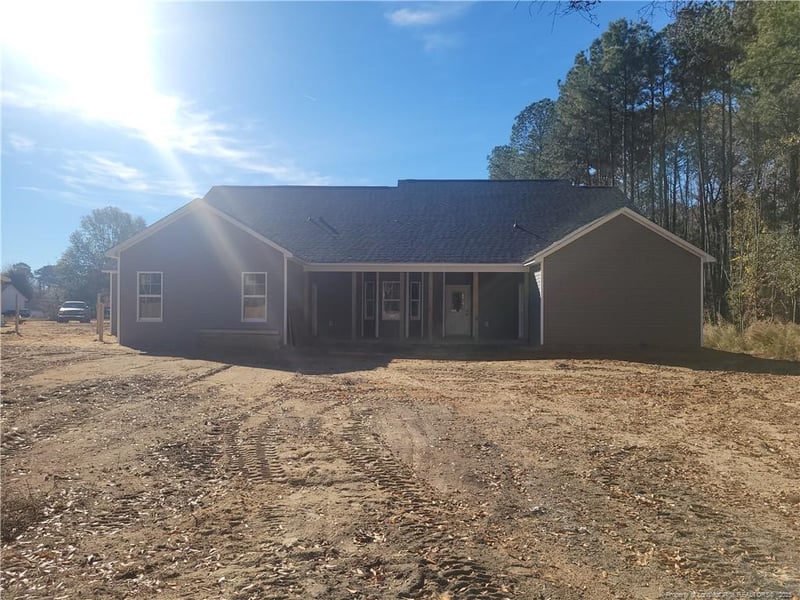 2435 Live Oak Dr, Fayetteville, NC 28306