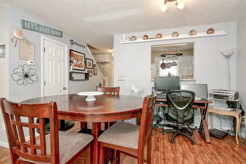 2436 Bay Harbor Dr, Raleigh, NC 27604