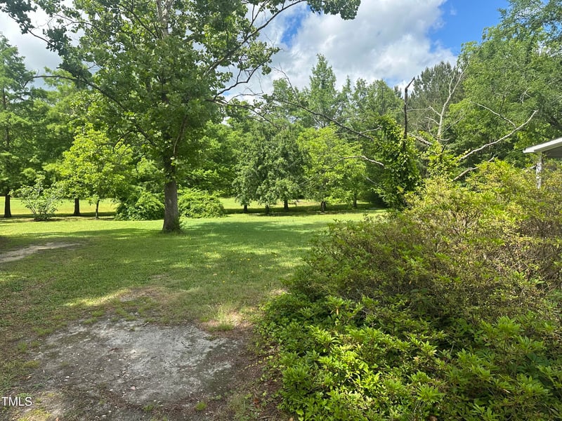2436 Nc 97 , Zebulon, NC 27597