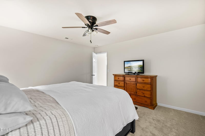2437 Ferdinand Dr, Knightdale, NC 27545