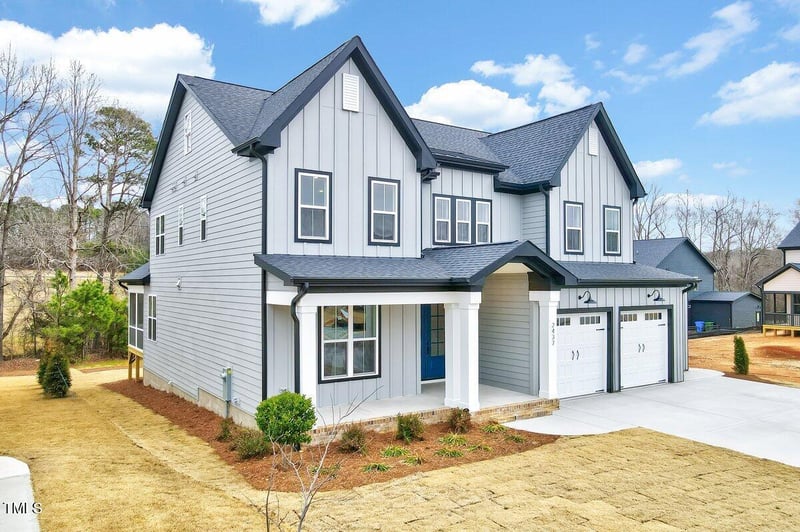 2437 Terri Creek Dr, Fuquay Varina, NC 27526