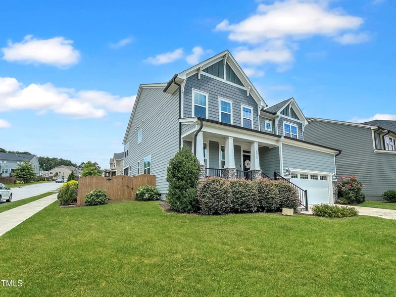 2438 Braxton Wood Ln, Apex, NC 27523