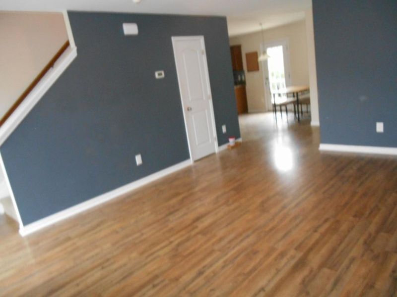 2438 Macleod St, Burlington, NC 27217