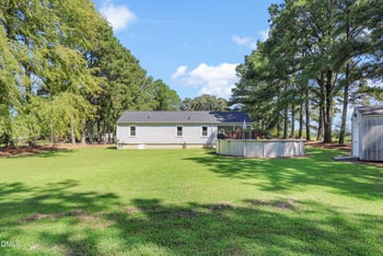 2438 Nc 27, Coats, NC 27521