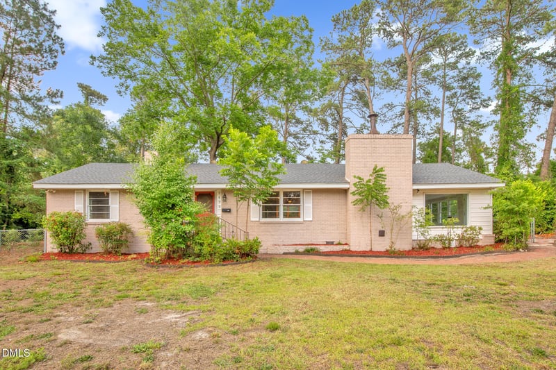 2439 George Owen Rd, Fayetteville, NC 28306