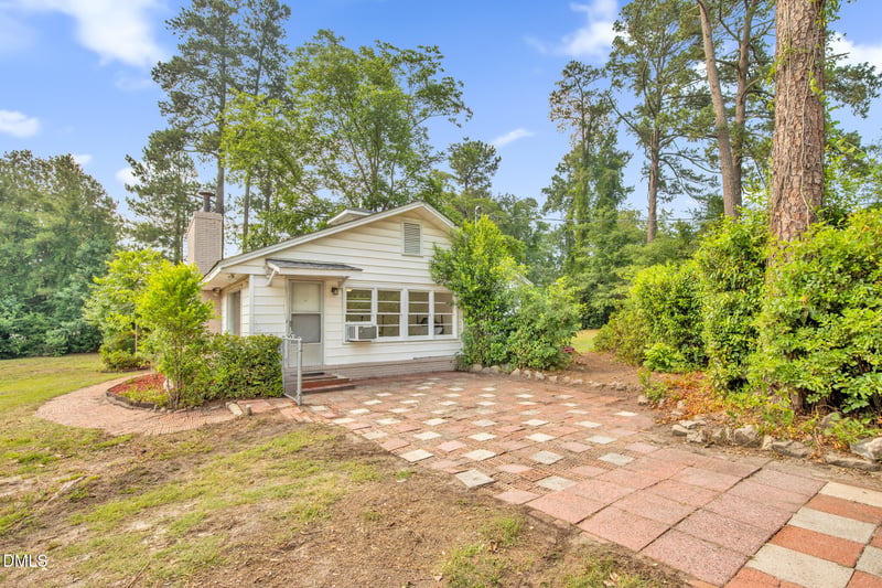 2439 George Owen Rd, Fayetteville, NC 28306