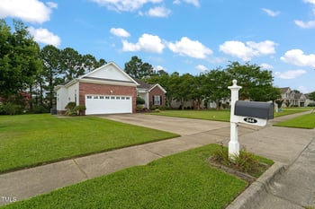 244 Bayhill Dr, Smithfield, NC 27577