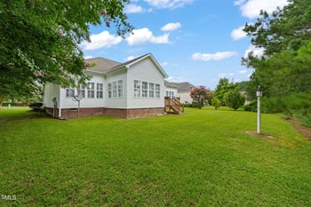 244 Bayhill Dr, Smithfield, NC 27577