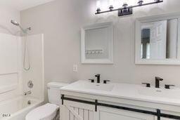 244 Beechtree Dr, Cary, NC 27513