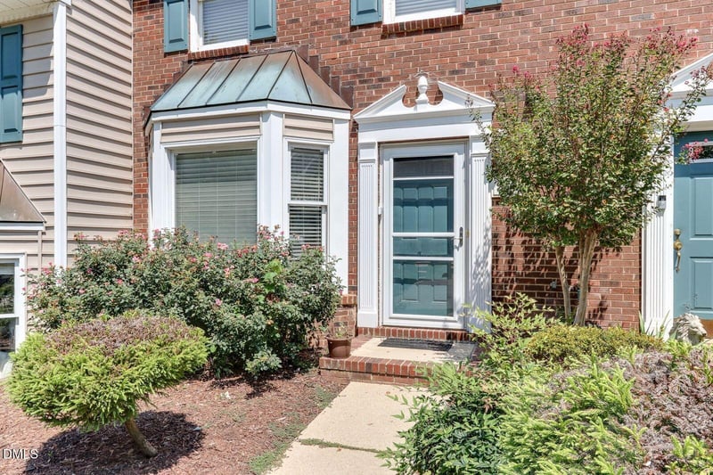 244 Beechtree Dr, Cary, NC 27513