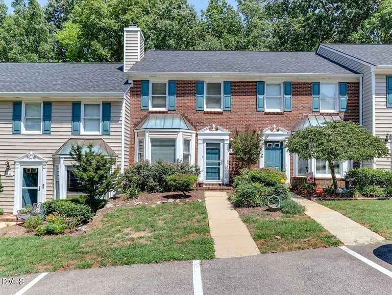 244 Beechtree Dr, Cary, NC 27513