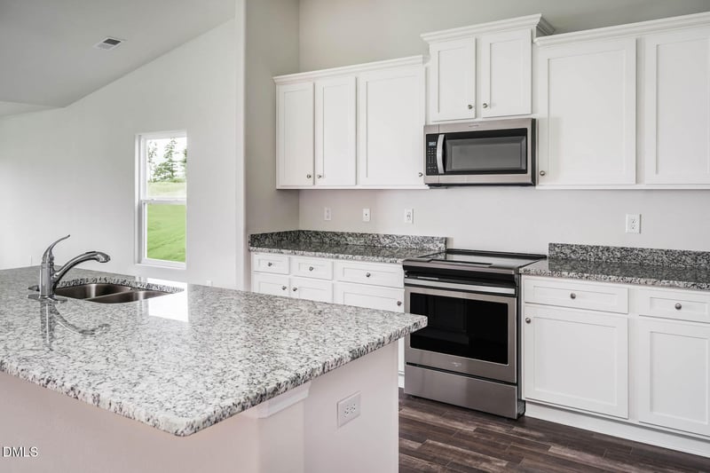 244 Custer Dr, Mebane, NC 27302