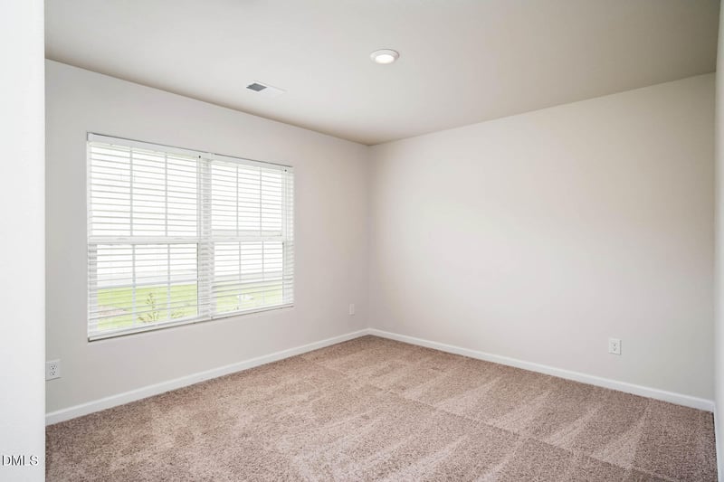 244 Custer Dr, Mebane, NC 27302