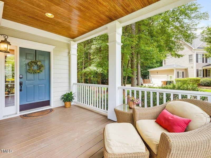 244 Elmcrest Dr, Holly Springs, NC 27540