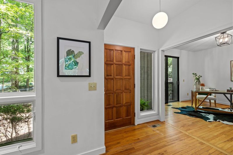 244 Old Forest Creek Dr, Chapel Hill, NC 27514