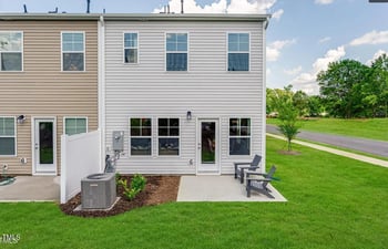 244 Paramount Dr, Smithfield, NC 27577