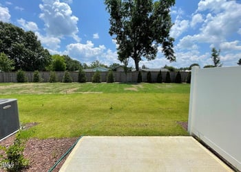 244 Paramount Dr, Smithfield, NC 27577