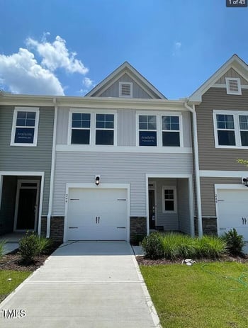 244 Paramount Dr, Smithfield, NC 27577