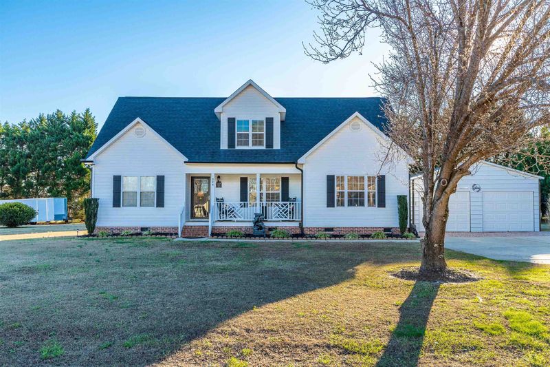 244 Skylar Ln, Four Oaks, NC 27524