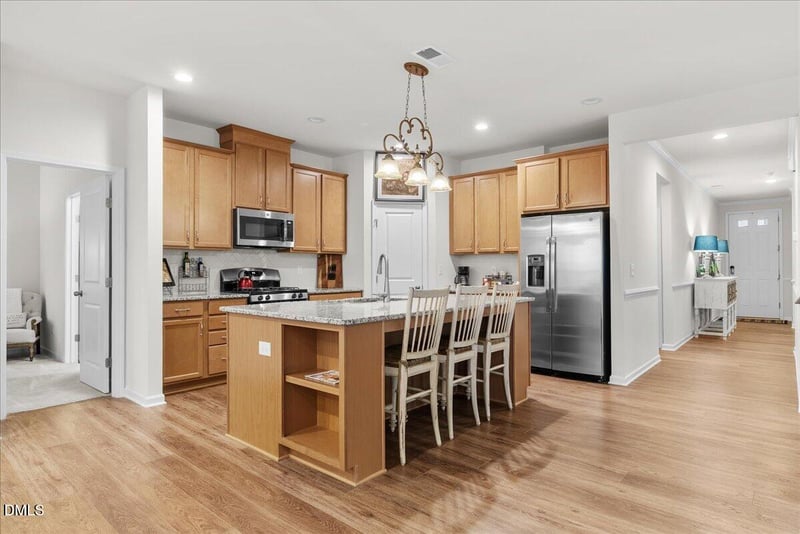 244 Skyway Dr, Clayton, NC 27527