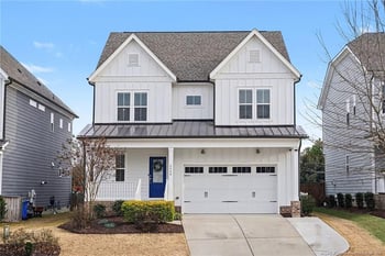 2440 Glade Mill Ct, Fuquay Varina, NC 27526