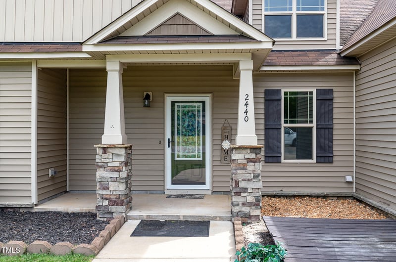 2440 Us 70 , Selma, NC 27576